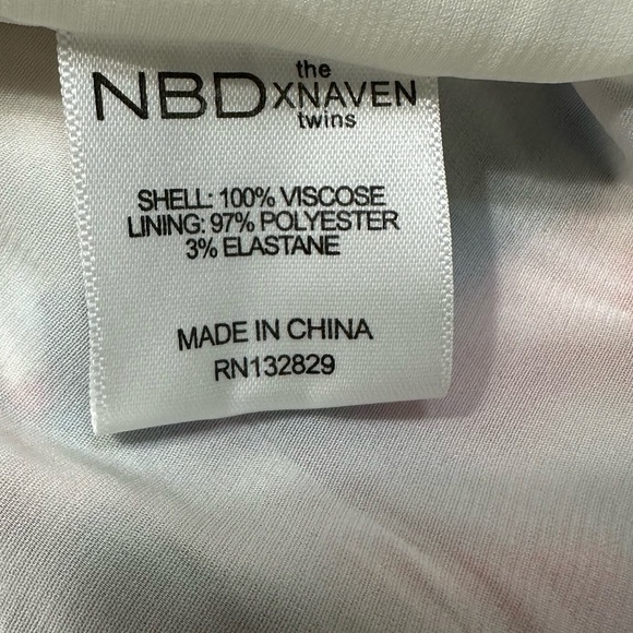 NBD WOMENS Summer Cut out Colorful Floral Halter Romper - Picture 14 of 14